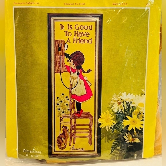 LAURA Vintage Stitchery Kit “It Is Good To Have A Friend” NEW - Picture 3 of 4